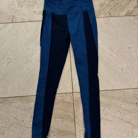 Free People movement XS blue and black leggings - Picture 1 of 4